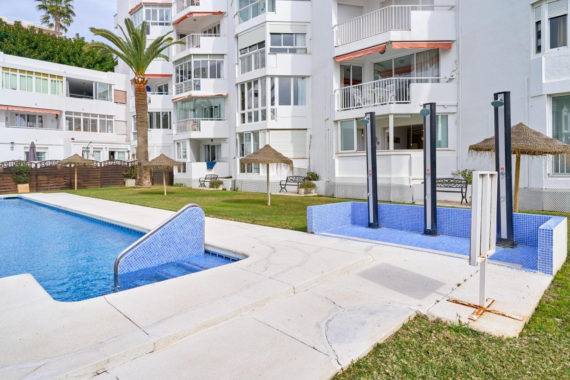 Comfortable Studio Apt Nerja Extérieur photo
