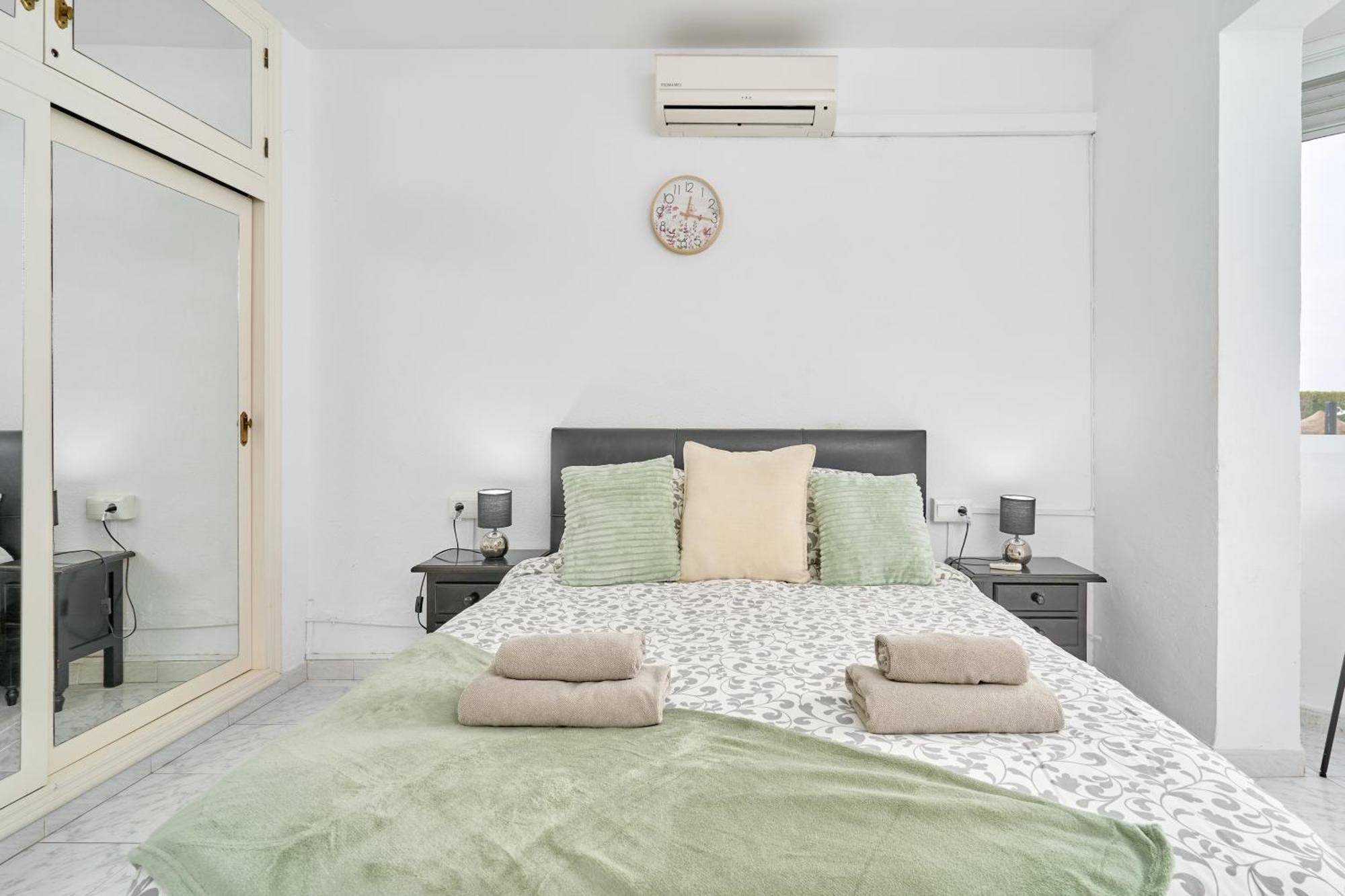 Comfortable Studio Apt Nerja Extérieur photo