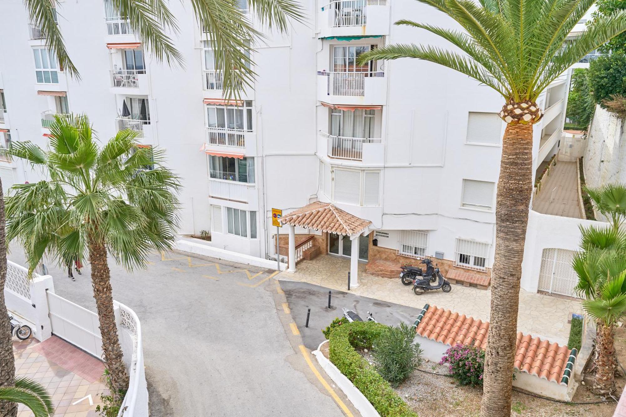 Comfortable Studio Apt Nerja Extérieur photo